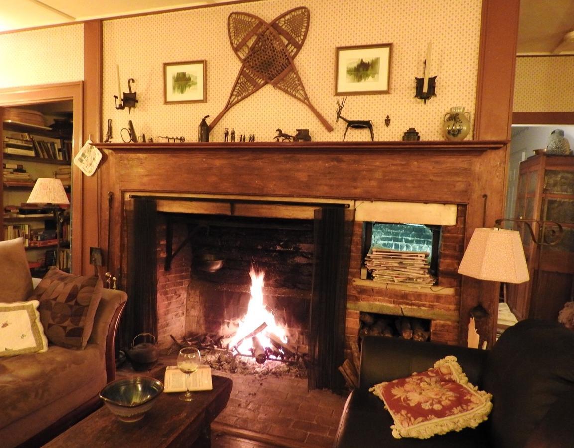 The Chipman Inn Ripton Exteriér fotografie